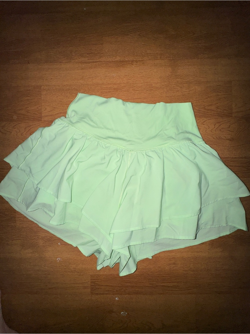 Offline by Aerie green Tiered Ruffle Skirted shorts